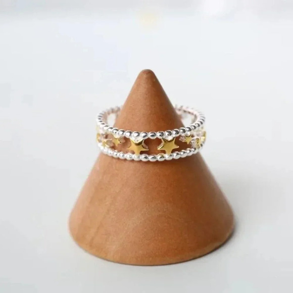 Minimalist 925 Sterling Silver Star Ring Silver & Gold Two Tone Ring Dainty Ring - Picture 1 of 6
